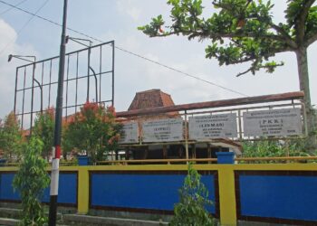 Heboh! Kinerja Kepala Desa Karangreja Disorot: Ada Apa dengan Transparansi Proyek di Desa Ini?