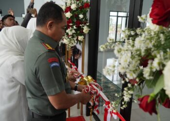 Panglima TNI Resmikan Masjid Al-Jihan di Garut: Simbol Penguatan Nilai Keagamaan dan Sosial
