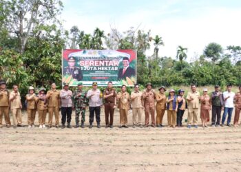 Polres Dairi Sukseskan Program Penanaman Jagung Serentak 1 Juta Hektar
