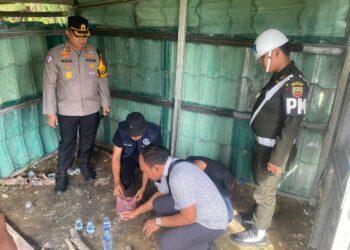 Grebek Sarang Narkoba di Huta Rakyat, Polres Dairi Rubuhkan Gubuk Tempat Para Pemakai, 1 Orang Diamankan