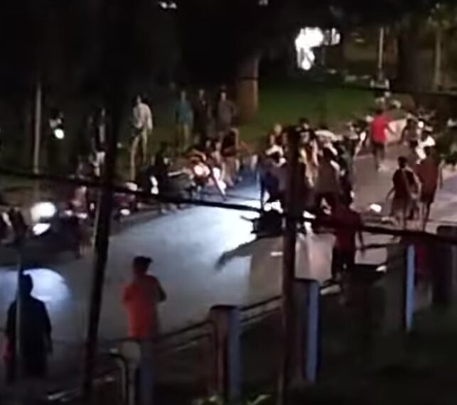 Dua Kelompok Pemuda Bentrok Dekat Bundaran Kota Mukomuko