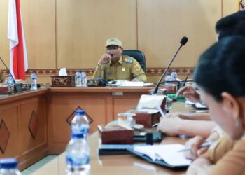 Usai Apel Gabungan,Wakil Bupati Dairi Memimpin Coffe Morning Bersama Jajaran ASN Pemkab Dairi