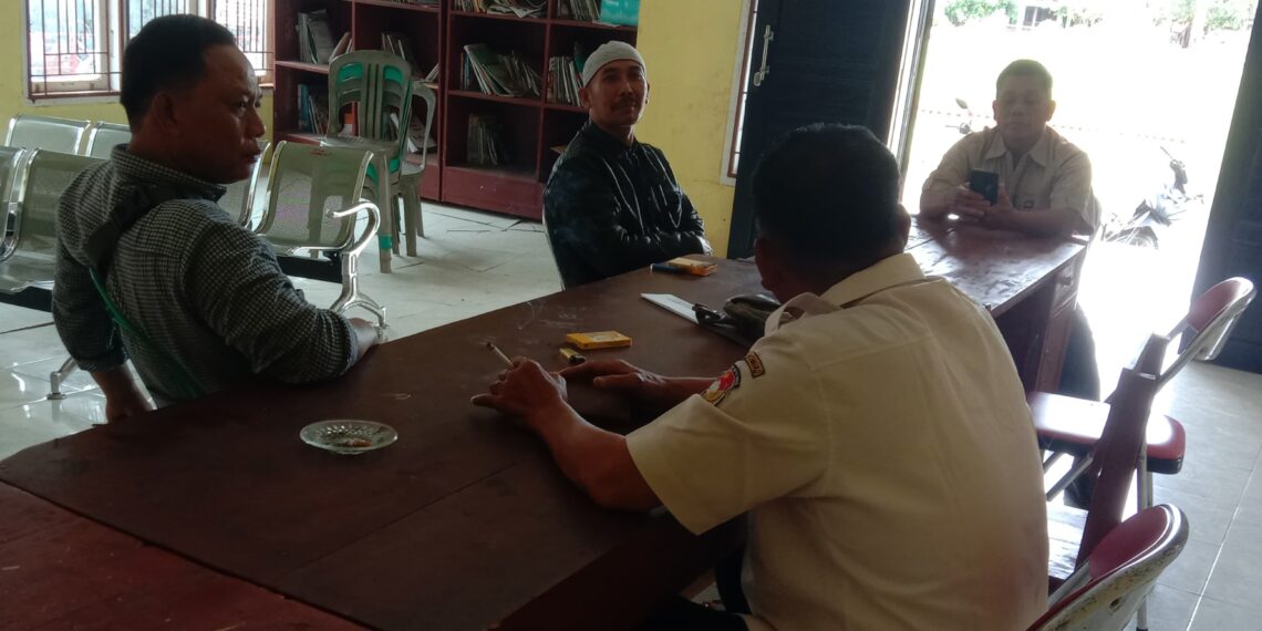 Awak Media Lawatan ke Kantor Desa Lalang Luas, Kecamatan V Koto