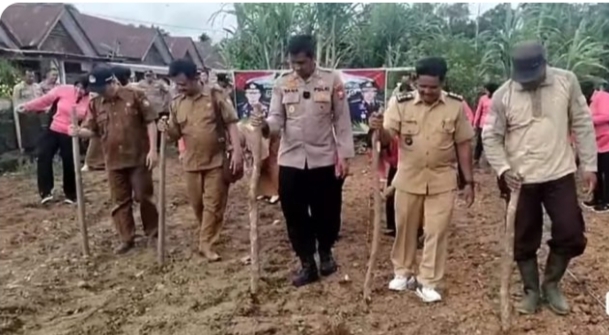 1 Hektar 1 Desa, Polres Mukomuko Ikuti Launching Program Kapolda Bengkulu Penanaman Jagung Serentak