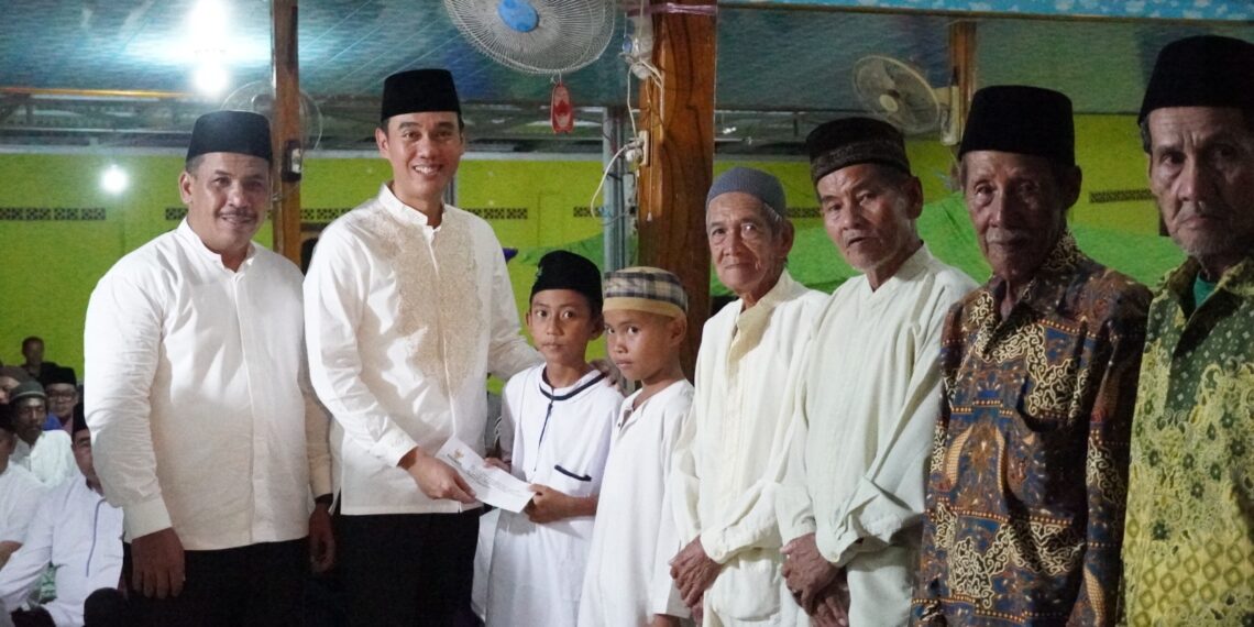 Safari Ramadan Bupati OKI Serap Aspirasi, Berbagi Hingga Beri Layanan Kesehatan Gratis