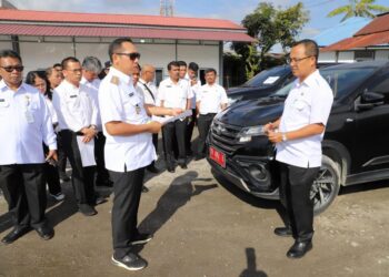 ASN Taput Siap Melayani! Apel Gabungan dan Pengecekan Kendaraan Dinas Dipimpin Langsung Bupati JTP Hutabarat