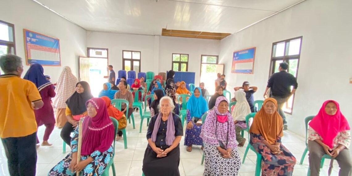 Pemerintah Desa Tiyuh Balam Jaya Melaksanakan Pembagian BLT Tahap I, Masyarakat Sambut Baik