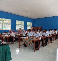 Kadis Pendidikan Kabupaten Mesuji Hadiri Rapat MKKS, Bahas Arahan Bupati Tentang Pungli, Ujian dan PPDB