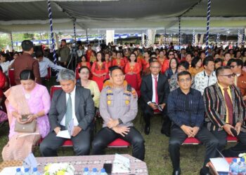 Wakil Bupati Taput Hadiri Perayaan Paskah Raya HKBP di Seminarium Sipoholon