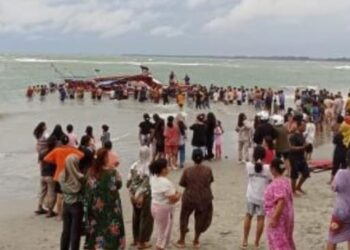 Kapal Wisata Pulau Tikus 3 Putra Tenggelam di Perairan Malabro, Bengkulu