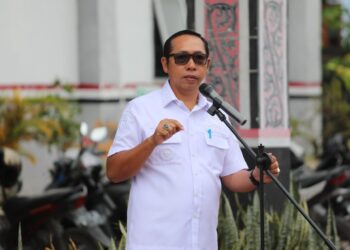 Bupati Taput Pimpin Apel Pagi di Dinas Pendidikan: Tekankan Pengawasan Sekolah dan Program Literasi