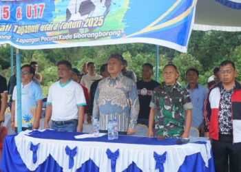Wakil Bupati Taput Buka Kompetisi Sepakbola Piala Soeratin