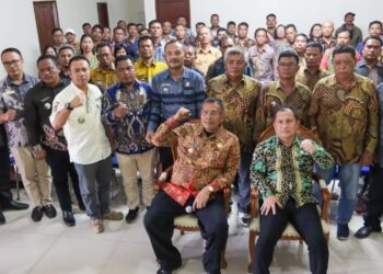 Bupati dan Wakil Bupati Kumpulkan Kepala Desa, Bahas Etos Kerja Membangun Dairi