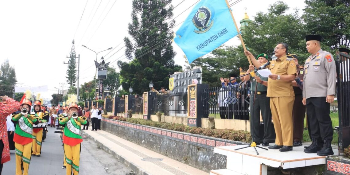 Bupati Dairi Lepas Pawai Taaruf, Tanda MTQ Ke-50 Tingkat Kabupaten Resmi Dimulai