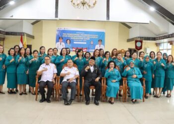 Pengukuhan Pengurus Tim Penggerak PKK Kabupaten Dairi Periode 2025-2030, Vickner Sinaga; Ini Tugas Mulia, Berusahalah Naik Kelas