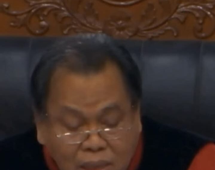 Hakim MK Arief Hidayat: Gugatan Mahasiswa dan Rakyat Soal UU TNI Bukan Kelemahan, Tapi Kekuatan Demokrasi!