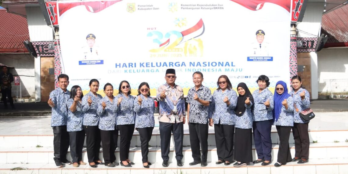 Wakil Bupati Dairi Lepas Kirab Kenderaan Peringatan Harganas ke 32,  Sambut Wujudkan Keluarga Berkualitas