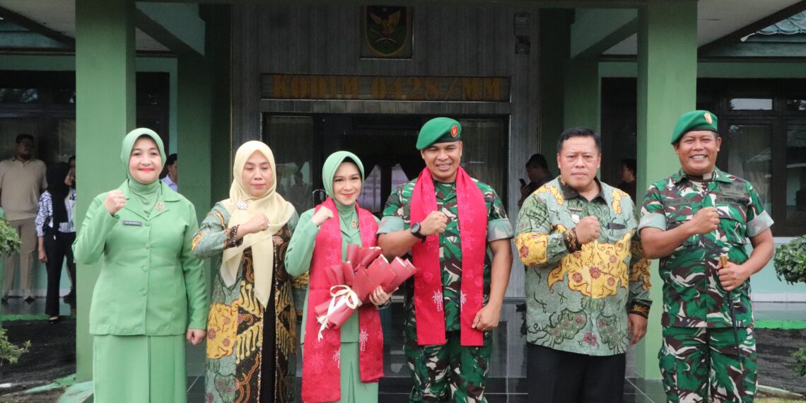 Kenal Pamit Dandim 0428/MM, Bupati Mukomuko: Terimakasih Pak Andri dan Selamat Datang di Kapuang Sati Ratau Batuah Pak Yokki Firmansyah