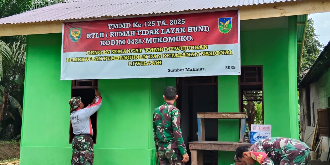 TMMD Hari Keempat, Satgas Kodim 0428/Mukomuko Fokus Bangun Rumah dan Infrastruktur Jalan