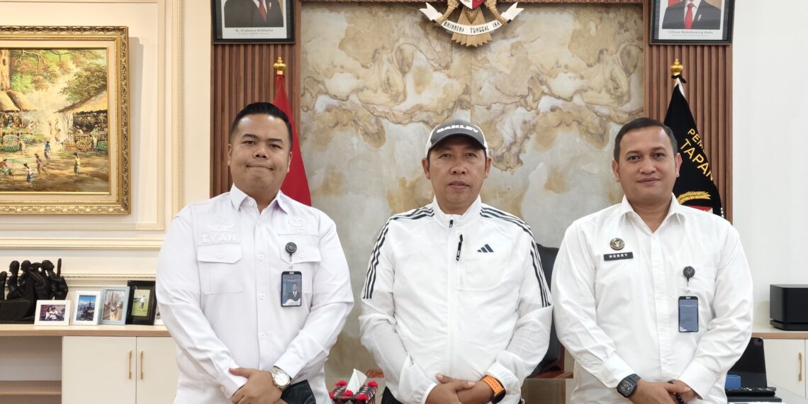 Kepala Rutan Tarutung Lakukan Kunjungan ke Kantor Bupati Tapanuli Utara,  Bahas Pelaksanaan Pemberian Remisi HUT RI ke-80 Tahun 2025