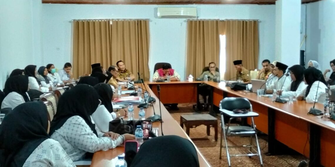 Aliansi R4 Mukomuko Audiensi dengan Bupati, Masa Depan Honorer Menjadi Sorotan Utama