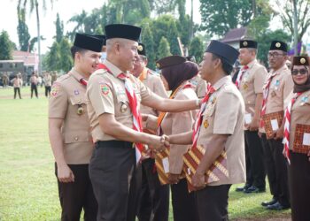 Kasdim 0402/OKI Hadiri Upacara Pramuka di Halaman Pemda OKI