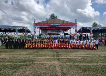 Geliat Upacara Pengibaran Bendera Merah Putih HUT-RI Ke-80 Digelar di  Kecamatan Way Serdang