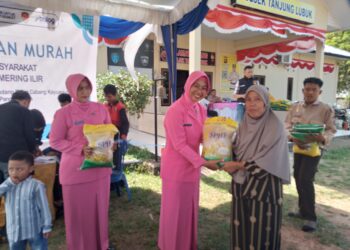Antusias Masyarakat, 400 Karung Beras Ludes di Gerakan Pangan Murah Polres OKI