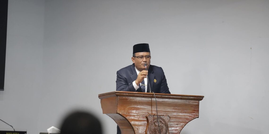 Wakil Bupati Dairi Bacakan Nota Jawaban Bupati Atas Ranperda APBD 2024