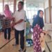 Koordinator PLKB  Kecamatan Way Serdang dan SKKP Kabupaten Mesuji Dampingi Pembagian Makan Bergizi Gratis