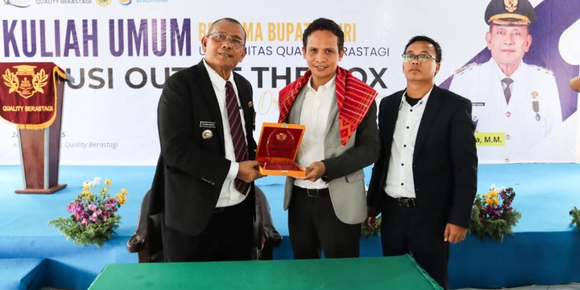 Kuliah Umum Bersama Universitas Quality Berastagi, Bupati Dairi Tanda Tangani Kesepakatan Bersama Dengan Universitas Quality Untuk Majukan Dunia Pendidikan