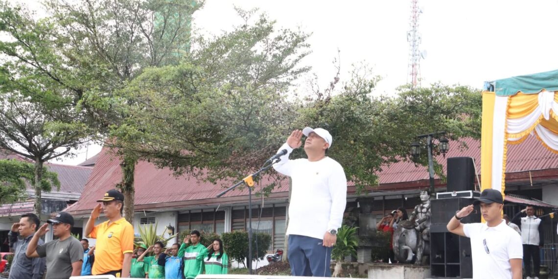 Wakil Bupati Wahyu Sagala Pimpin Upacara Hari Olahraga Nasional