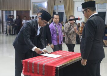 Bupati Tapanuli Utara Ajak Seluruh Jajarannya untuk Dukung Penuh Hendri Sitompul sebagai Sekda.