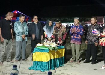 Camat Tanjung Raya Marhakim Tamsi Hadiri HUT ke 42 Desa Sinar Laga Tahun 2025