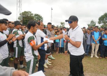 Bupati Taput Hadiri Final Pangaribuan Cup 2025, Dukung Pembinaan Atlet Muda Daerah