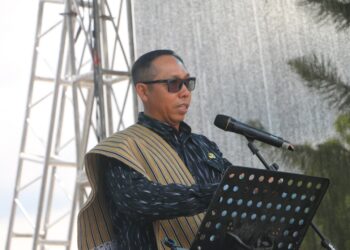 Bupati Taput: Kita Naikkan Nilai Ulos Jadikan Ulos sebagai Identitas dan Penggerak Ekonomi Masyarakat.