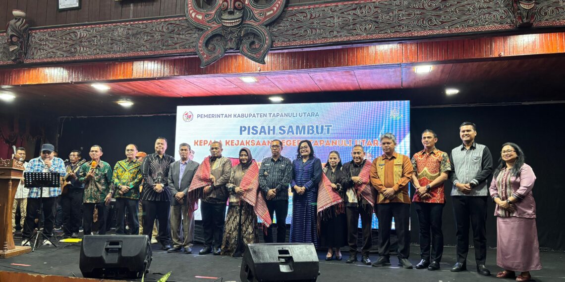 Momen Hangat Sinergitas, Kepala Rutan Tarutung Hadiri Pisah Sambut Kepala Kejaksaan Negeri Tapanuli Utara