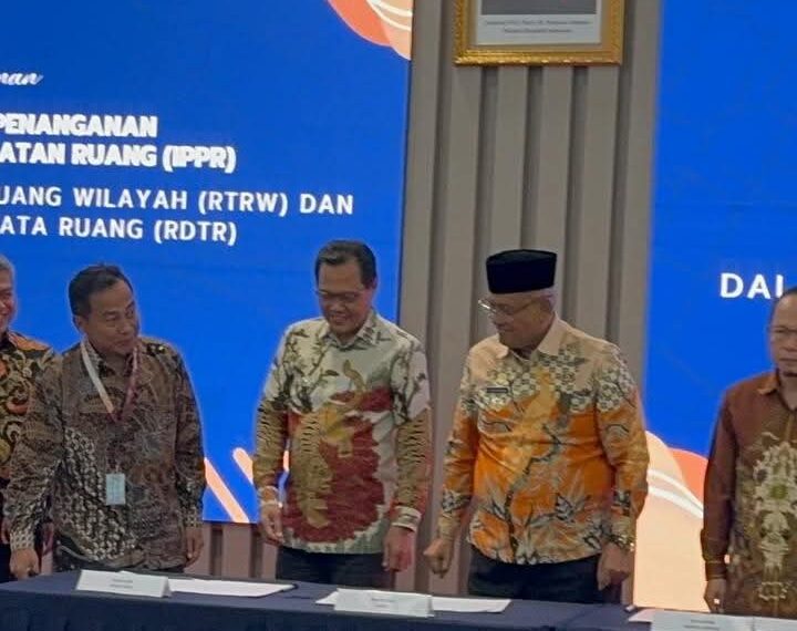 Bupati Hadiri Penandatanganan Berita Acara Verifikasi Penanganan IPPR