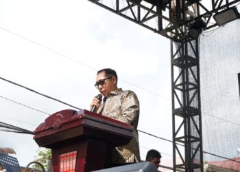 Melalui Wisuda dan Koor Lansia, Bupati Taput Ajak Masyarakat Dukung Lansia Berkualitas ‎