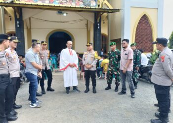 Kapolres Mesuji Cek Keamanan Gereja di Simpang Pematang, Pastikan Ibadah Natal 2025 Aman dan Nyaman