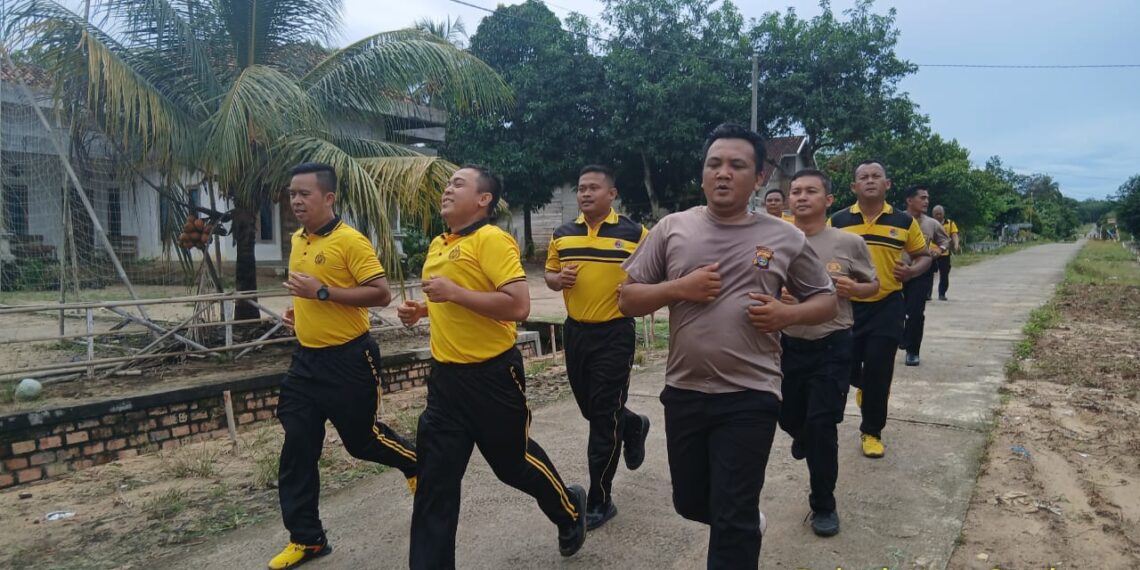 Kapolsek Way Serdang beserta Jajaran Adakan Giat Sehat Jasmani dan Curhat Jum’at