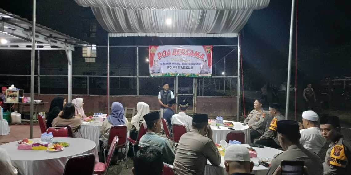 Polres Mesuji Gelar Do’a Bersama di Rumah Dinas Kapolres, Mohon Perlindungan Allah SWT untuk Pengamanan Natal dan Tahun Baru