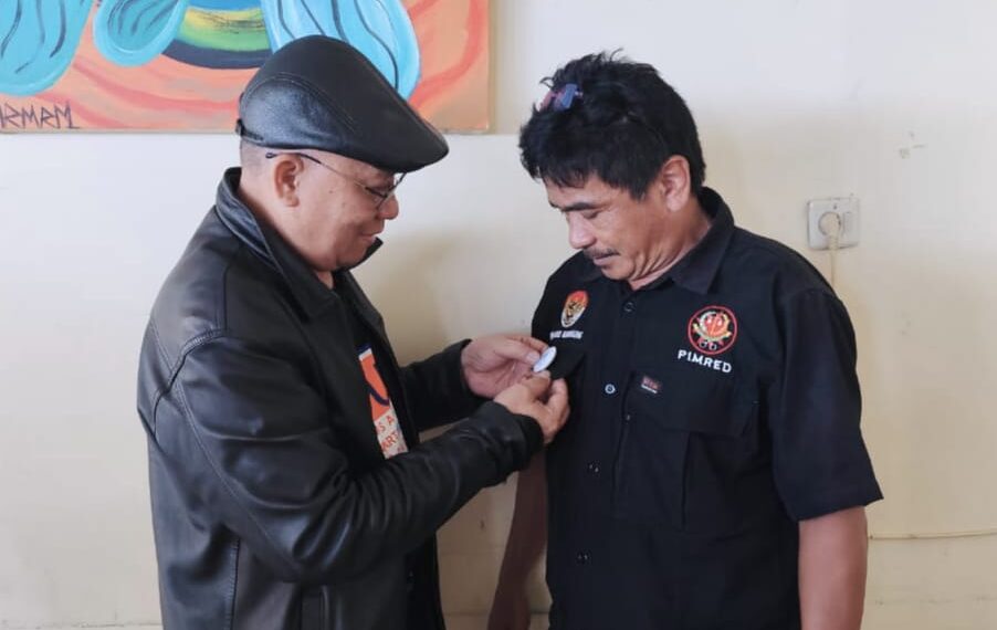 PPWI Perluas Jangkauan di Banggai: Wilson Lalengke Berikan Mandat kepada Hermanius Burunaung untuk Bentuk DPC