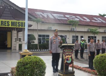 Kapolres Mesuji AKBP Dr. Muhammad Firdaus Pimpin Apel Pagi Pertama 2026, Apresiasi Kerja Keras Personel