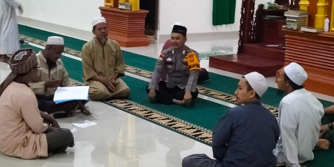 Polsek Way Serdang Gelar safari Subuh di Masjid Agung Desa Kejadian